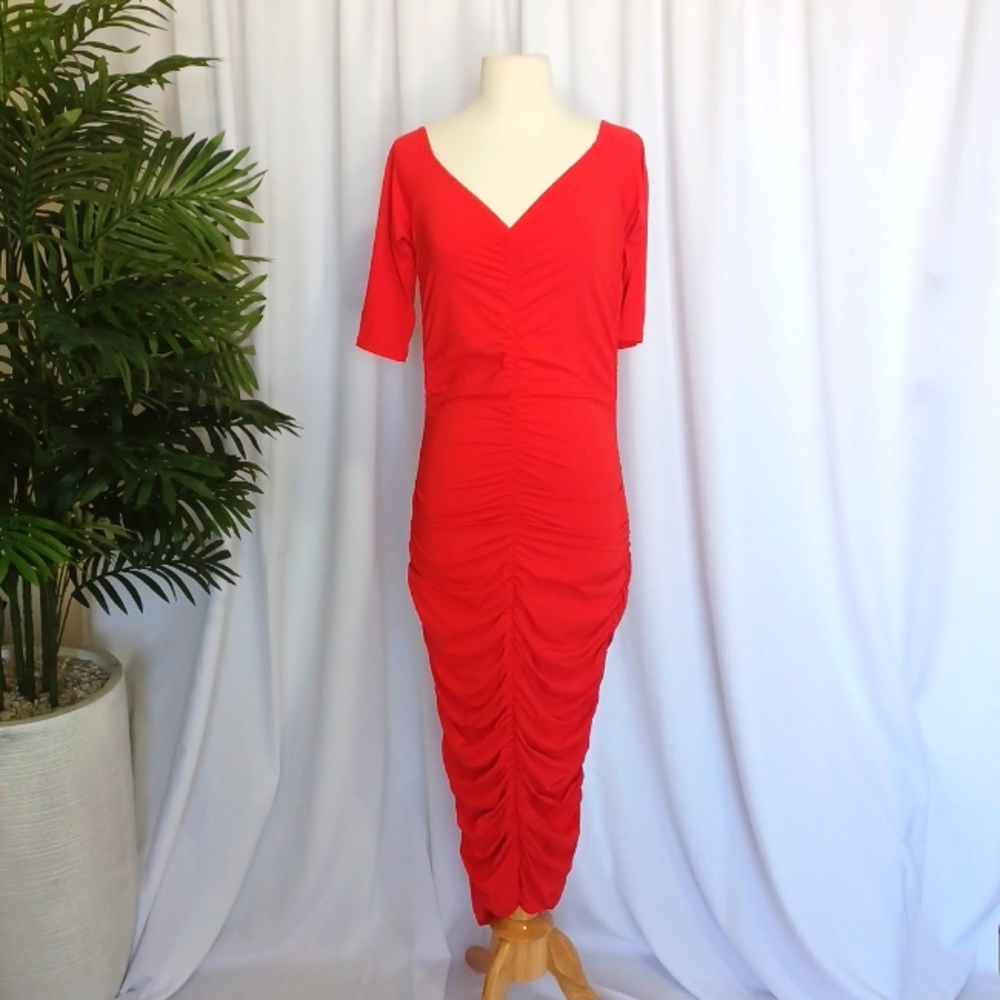 Celeb Women's Dress W/Ruching Red Size L NWT